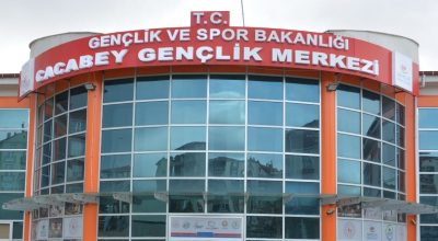 Gençlik Merkezi’nde Kurslar Devam Ediyor